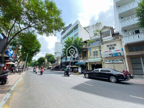 126-128 Đường Yersin, Phường Bến Thành
