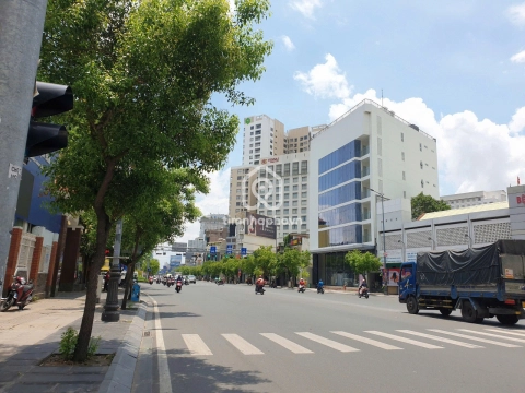 261L Đường Nguyễn Văn Trỗi, Phường Phú Nhuận