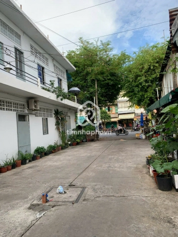 301 Đường Minh Phụng, Phường Chánh Hưng