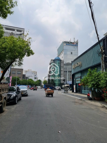 132A Đường Nguyễn Đình Chính, Phường Phú Nhuận