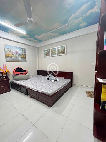 752/55 Đường Lạc Long Quân, Phường Tân Hòa