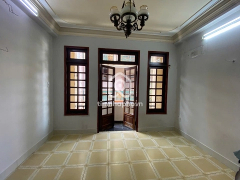 32 Đường Hoa Huệ, Phường Cầu Kiệu