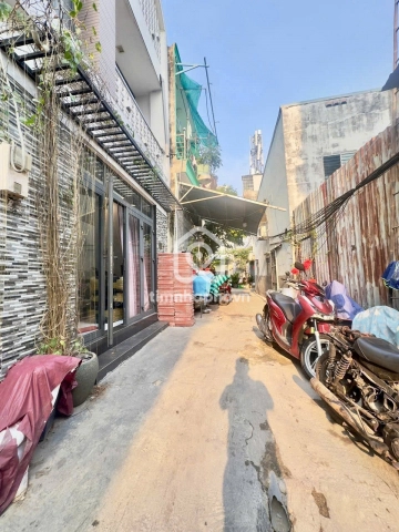 427/22 Đường Phạm Văn Đồng, Phường Bình Lợi Trung