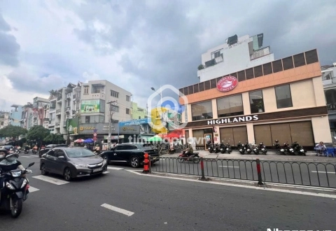 298-300 Đường Dương Bá Trạc, Phường Chánh Hưng