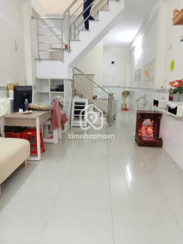 24/26 Đường Nguyễn Văn Cừ, Phường Cầu Ông Lãnh