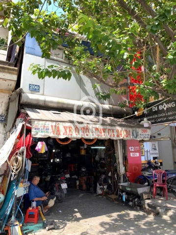 200 Đường Hoàng Văn Thụ, Phường Tân Sơn Nhất