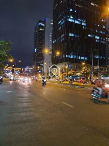 120 Đường Hoàng Diệu, Phường Xóm Chiếu