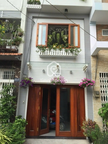 247A/27A Đường Huỳnh Văn Bánh, Phường Phú Nhuận
