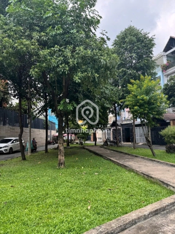 42/11-42/21 Đường Nguyễn Đình Khơi, Phường Tân Sơn Nhất