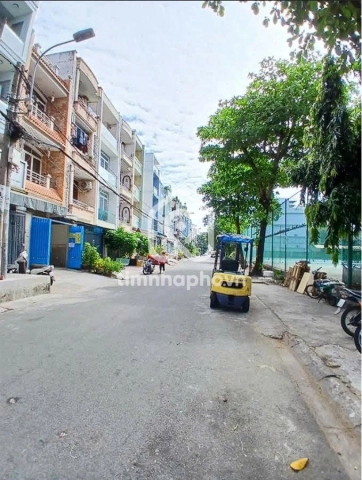 92 Đường Số 24, Phường Bình Phú
