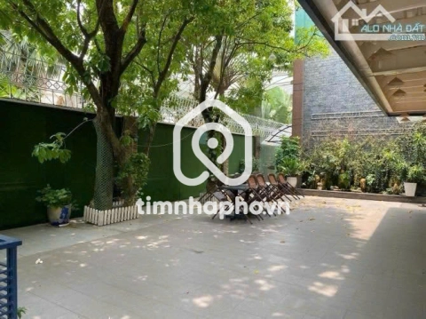 18 Đường Số 10, Phường Bình Phú