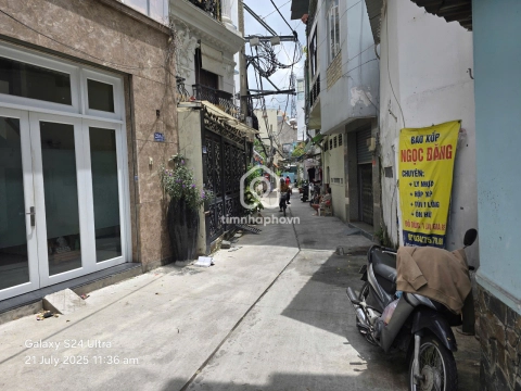 Nhà phố Hẻm Đường Nguyễn Văn Nguyễn Quận 1 - Giá Chỉ 27 Tỷ