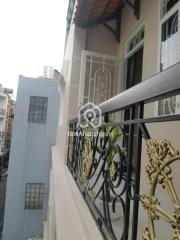 835/30A Đường Trần Hưng Đạo, Phường Chợ Quán