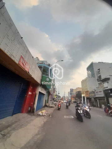 694 Đường Lạc Long Quân, Phường Bảy Hiền