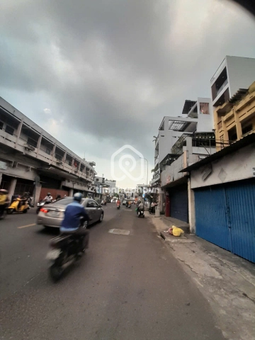 694 Đường Lạc Long Quân, Phường Bảy Hiền