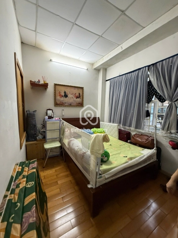 270/104 Đường Phan Đình Phùng, Phường Đức Nhuận