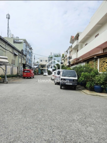 27/30 Đường Kinh Dương Vương, Phường Phú Lâm