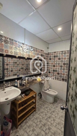 176 Đường Bến Vân Đồn, Phường Khánh Hội