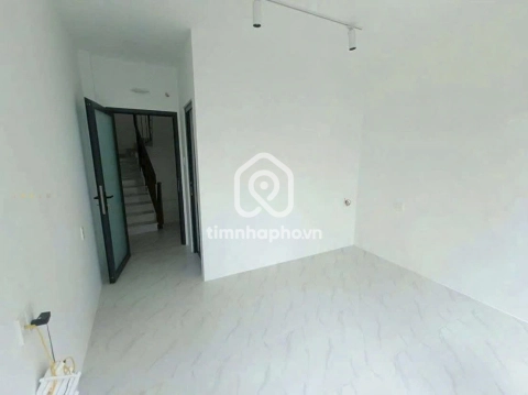 82A Đường Phó Đức Chính, Phường Gia Định
