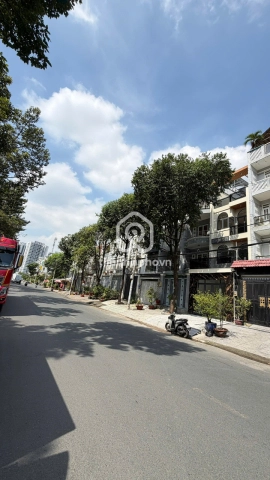 102 Đường Số 44, Phường Bình Phú