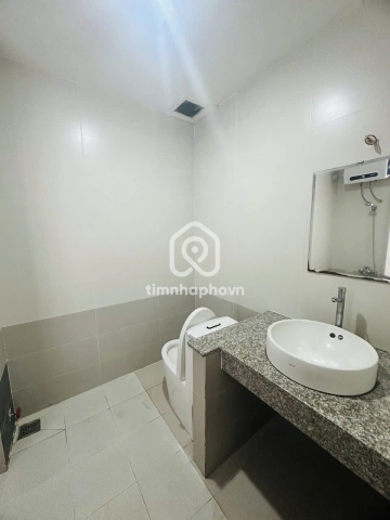 18 Đường Hoàng Dư Khương, Phường Hòa Hưng