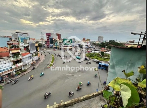 496 Đường Nguyễn Văn Luông, Phường Phú Lâm