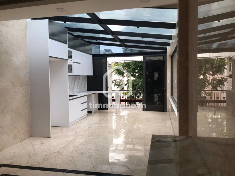 132 Đường Calmette, Phường Bến Thành