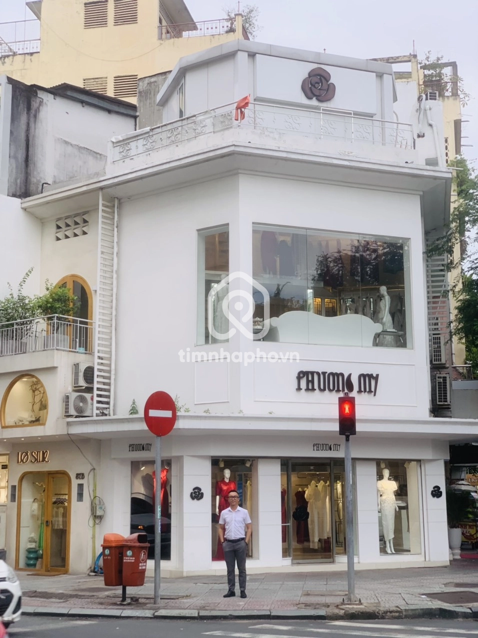 81-85 Đường Lê Thánh Tôn, Phường Sài Gòn 81-85 Đường Lê Thánh Tôn, Phường Sài Gòn