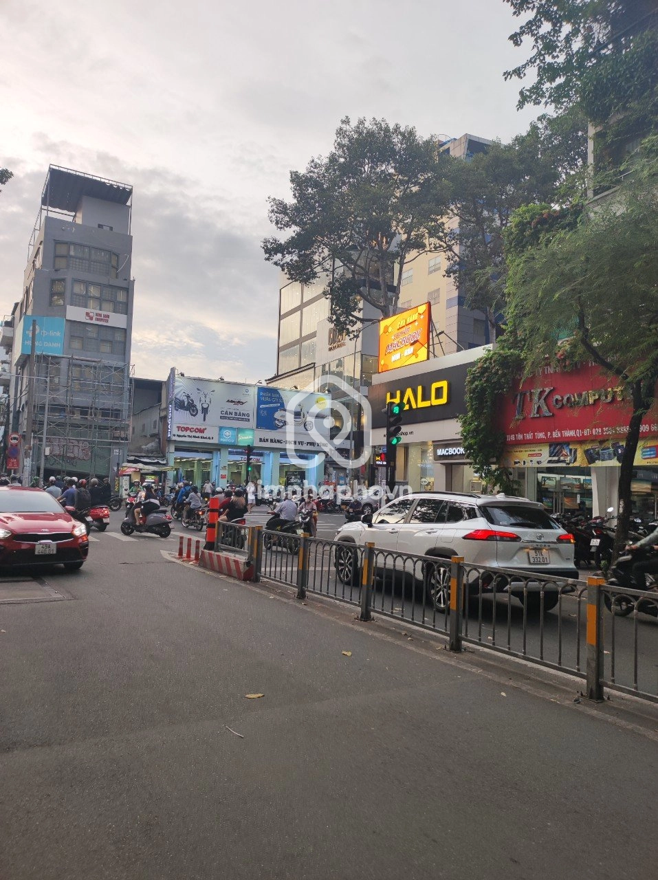 112-114 Đường Tôn Thất Tùng, Phường Bến Thành