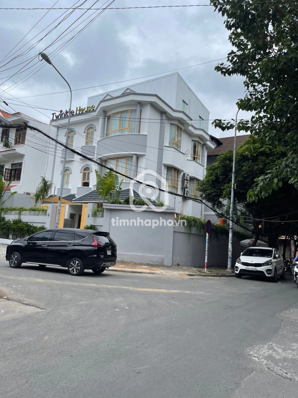 13 Đường Miếu Nổi, Phường Cầu Kiệu 13 Đường Miếu Nổi, Phường Cầu Kiệu