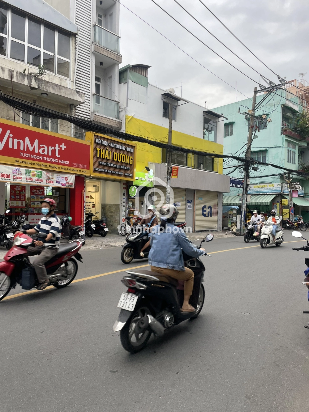 245b Đường Huỳnh Văn Bánh, Phường Phú Nhuận 245b Đường Huỳnh Văn Bánh, Phường Phú Nhuận