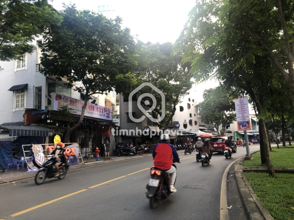 129 Đường Hoàng Sa, Phường Tân Định 129 Đường Hoàng Sa, Phường Tân Định