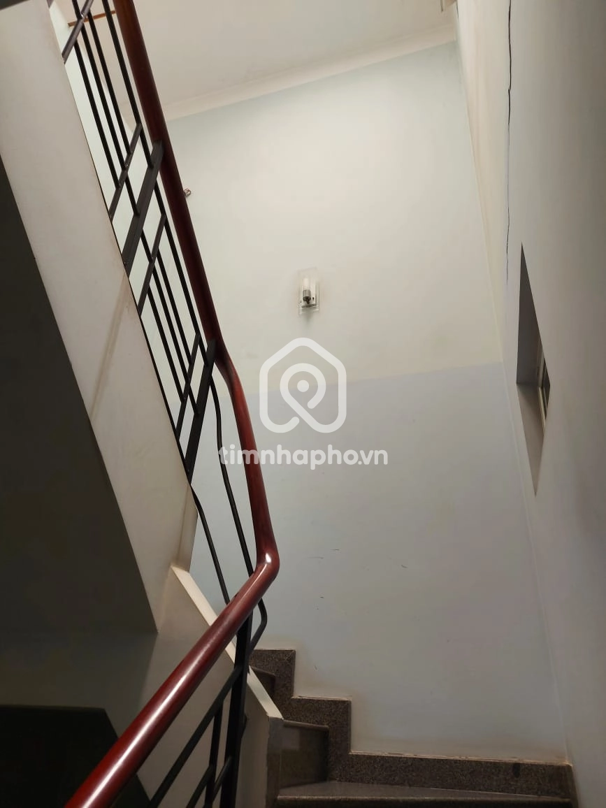 36 Đường Nguyễn Văn Đừng, Phường Chợ Quán