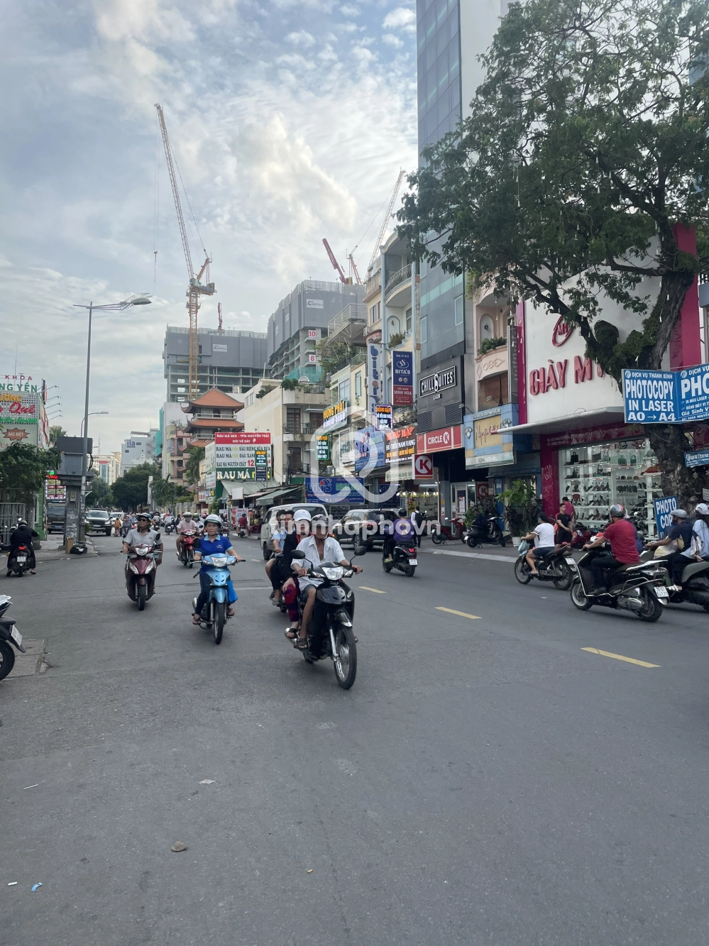 A36A Đường Nguyễn Trãi, Phường Cầu Ông Lãnh A36A Đường Nguyễn Trãi, Phường Cầu Ông Lãnh