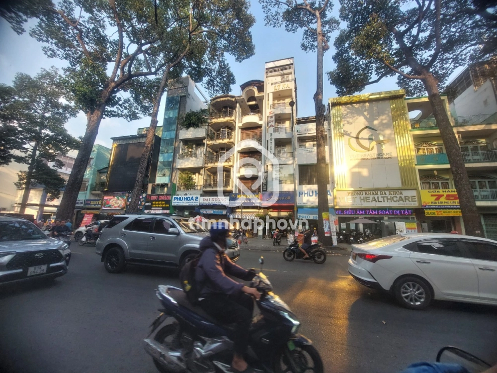 16-18 Đường Lý Thường Kiệt, Phường Diên Hồng 16-18 Đường Lý Thường Kiệt, Phường Diên Hồng