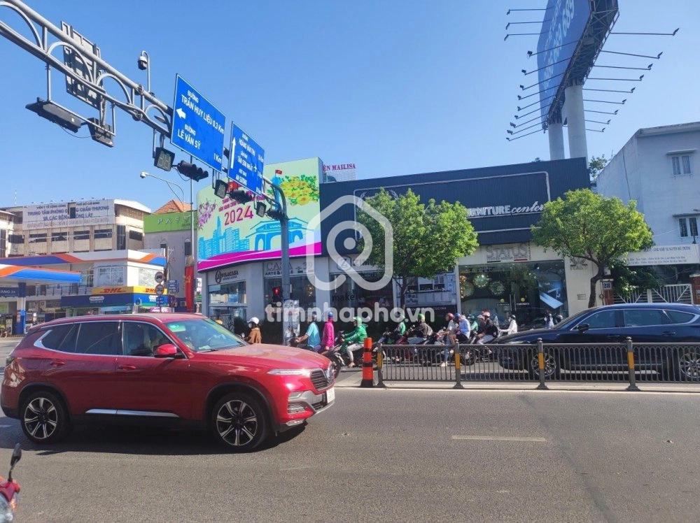 30 Đường Nguyễn Văn Trỗi, Phường Cầu Kiệu