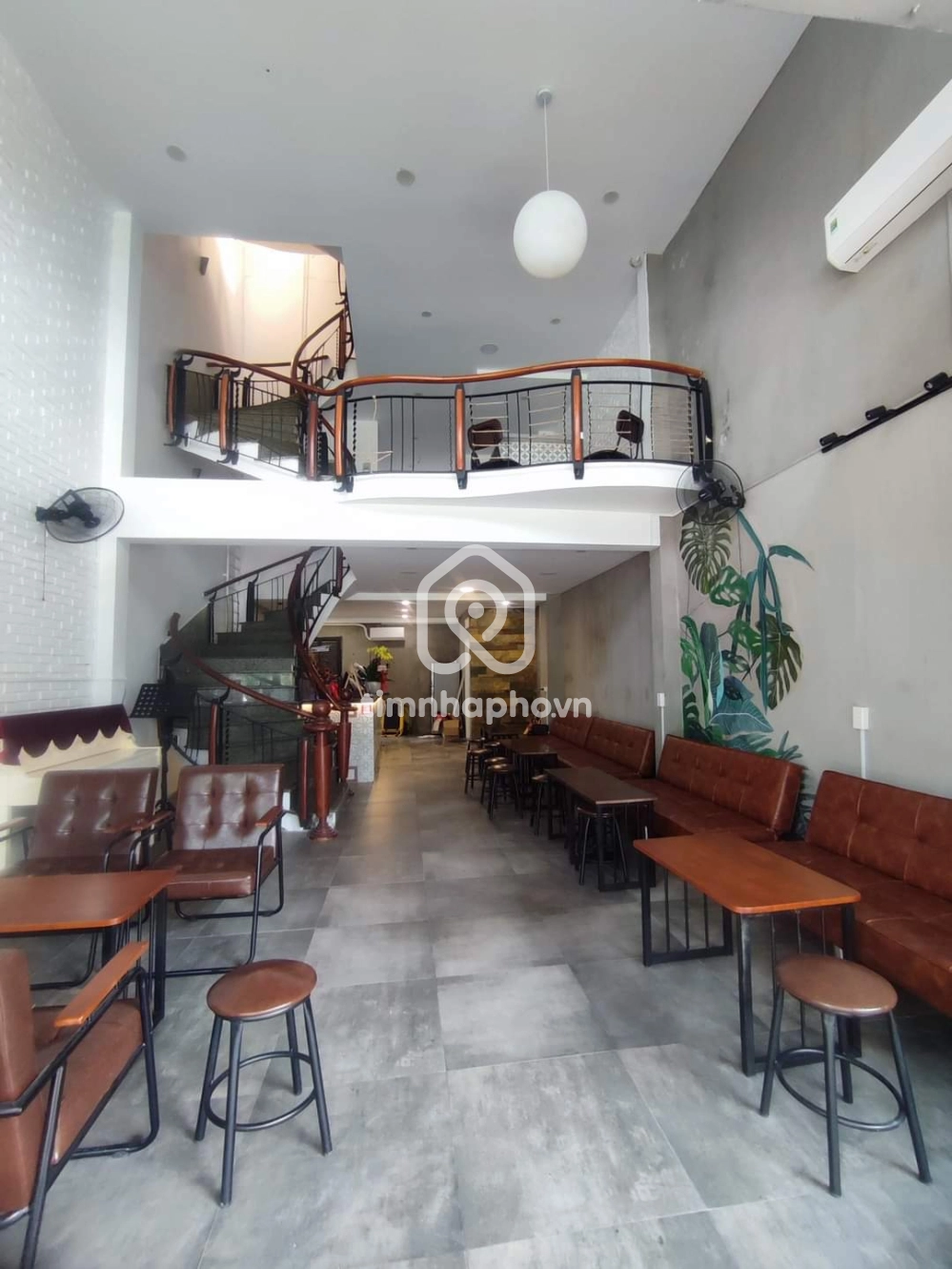 323 Đường Hoàng Sa, Phường Tân Định 323 Đường Hoàng Sa, Phường Tân Định