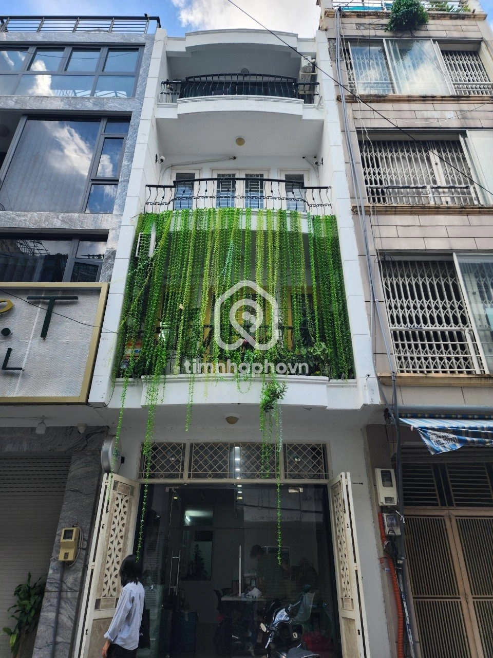 11 Đường Hoa Hồng, Phường Cầu Kiệu 11 Đường Hoa Hồng, Phường Cầu Kiệu