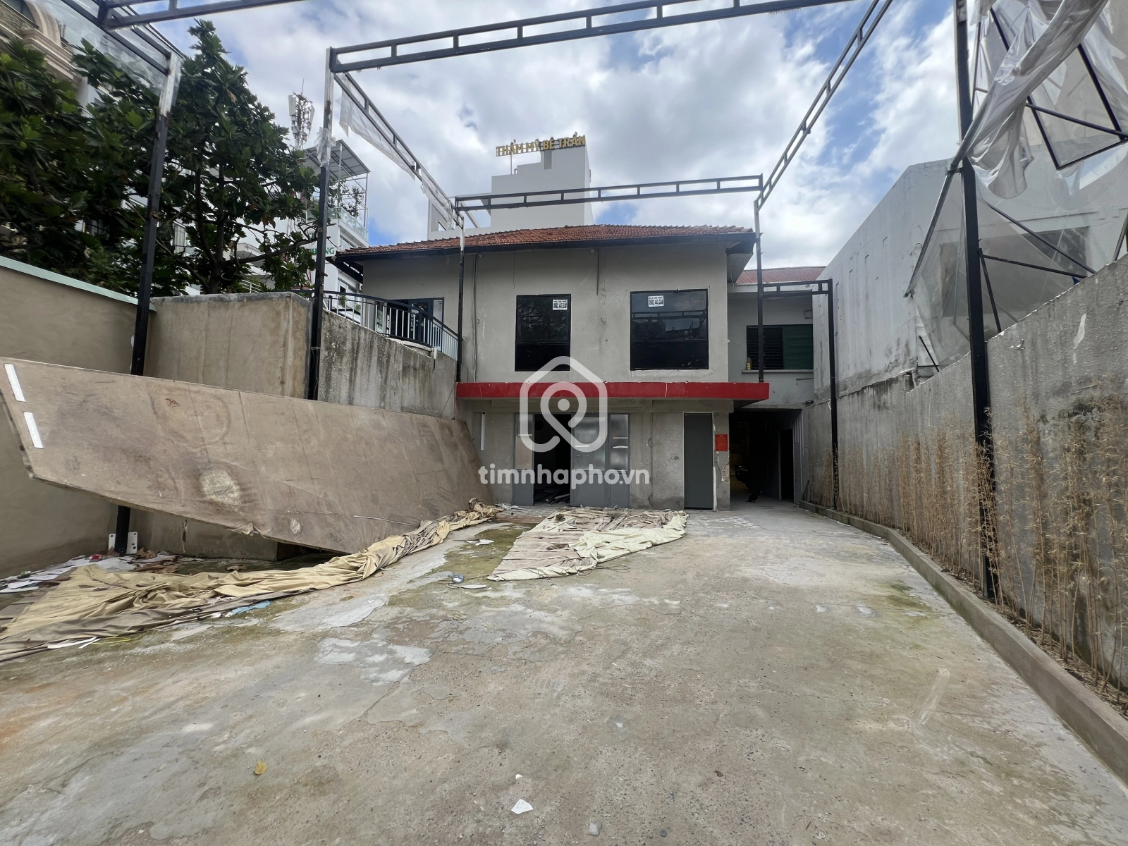 306 Đường Nguyễn Thị Minh Khai, Phường Bàn Cờ 306 Đường Nguyễn Thị Minh Khai, Phường Bàn Cờ