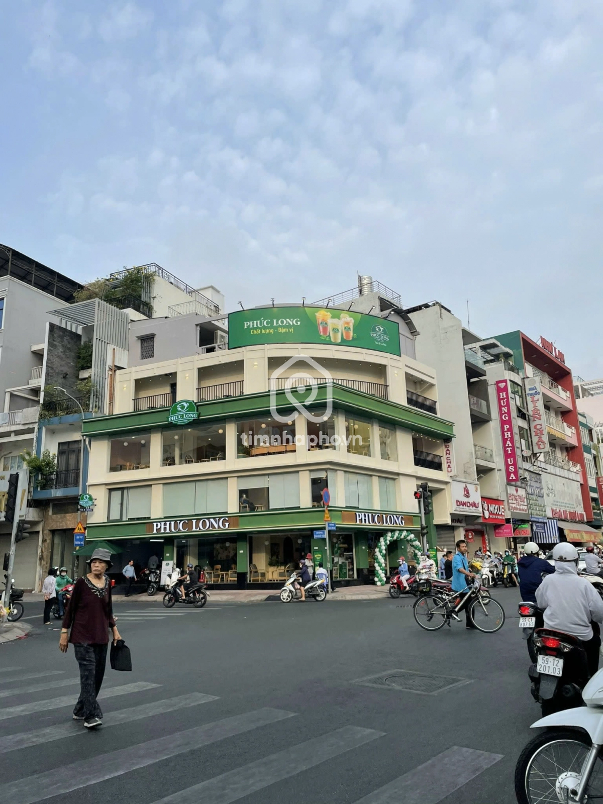 349-351-353 Đường Hai Bà Trưng, Phường Xuân Hòa 349-351-353 Đường Hai Bà Trưng, Phường Xuân Hòa