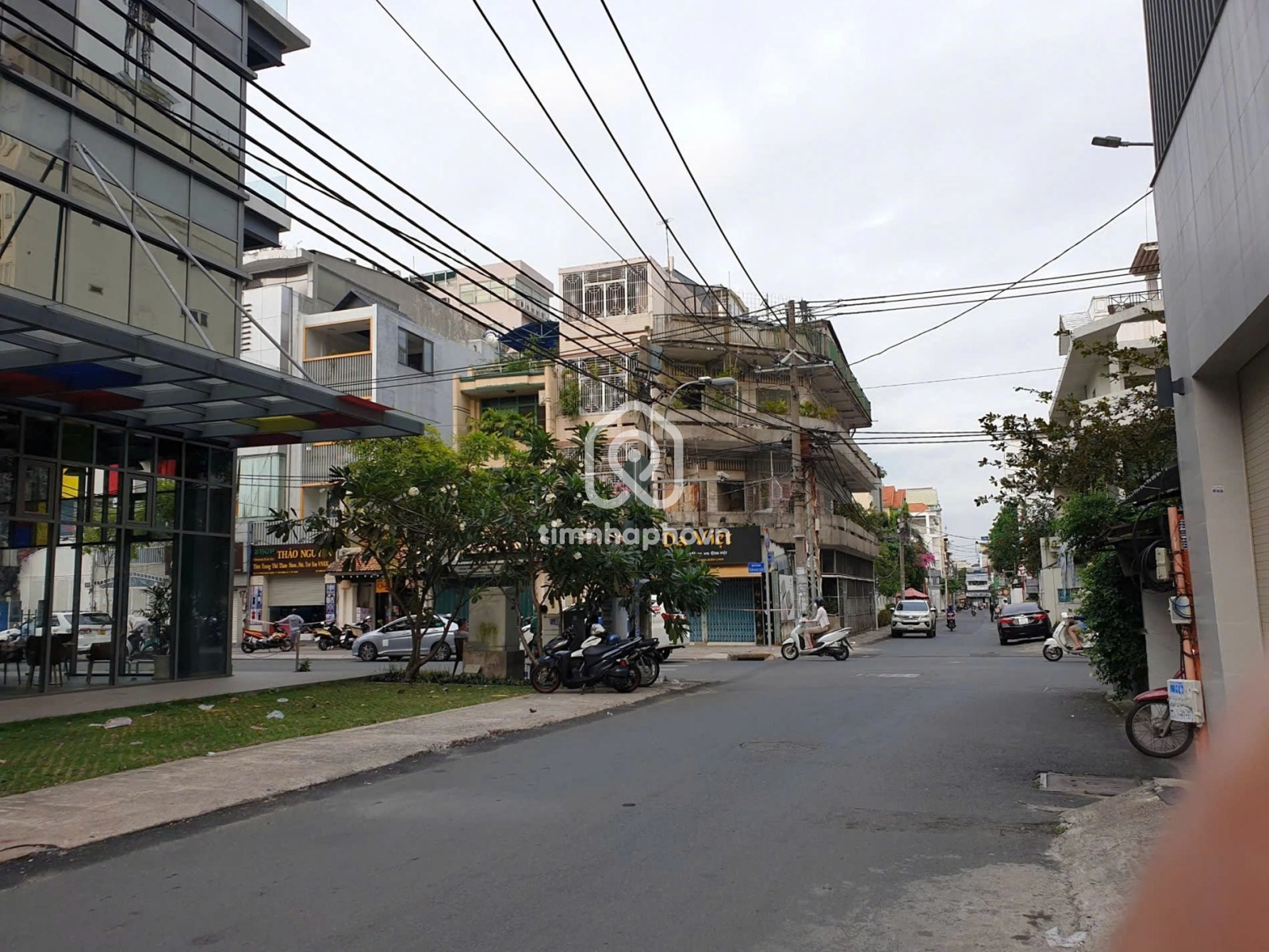 42 Đường Đặng Dung, Phường Tân Định 42 Đường Đặng Dung, Phường Tân Định
