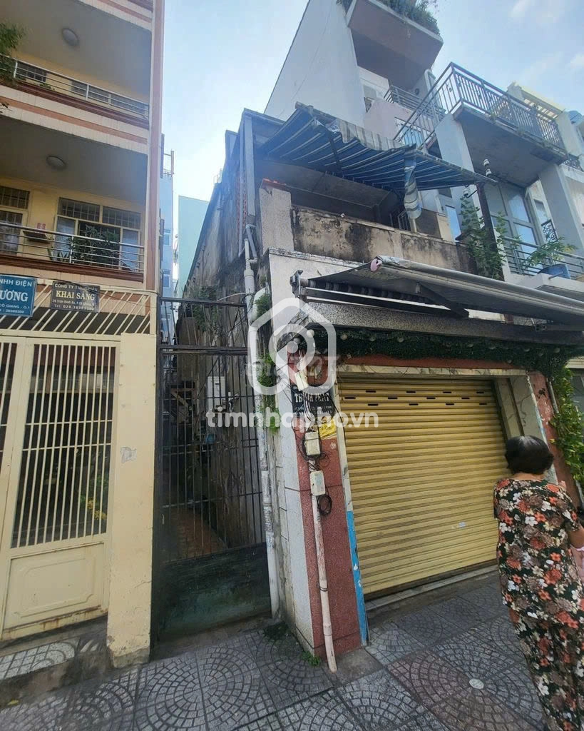 24 Đường Trần Đình Xu, Phường Cầu Ông Lãnh 24 Đường Trần Đình Xu, Phường Cầu Ông Lãnh