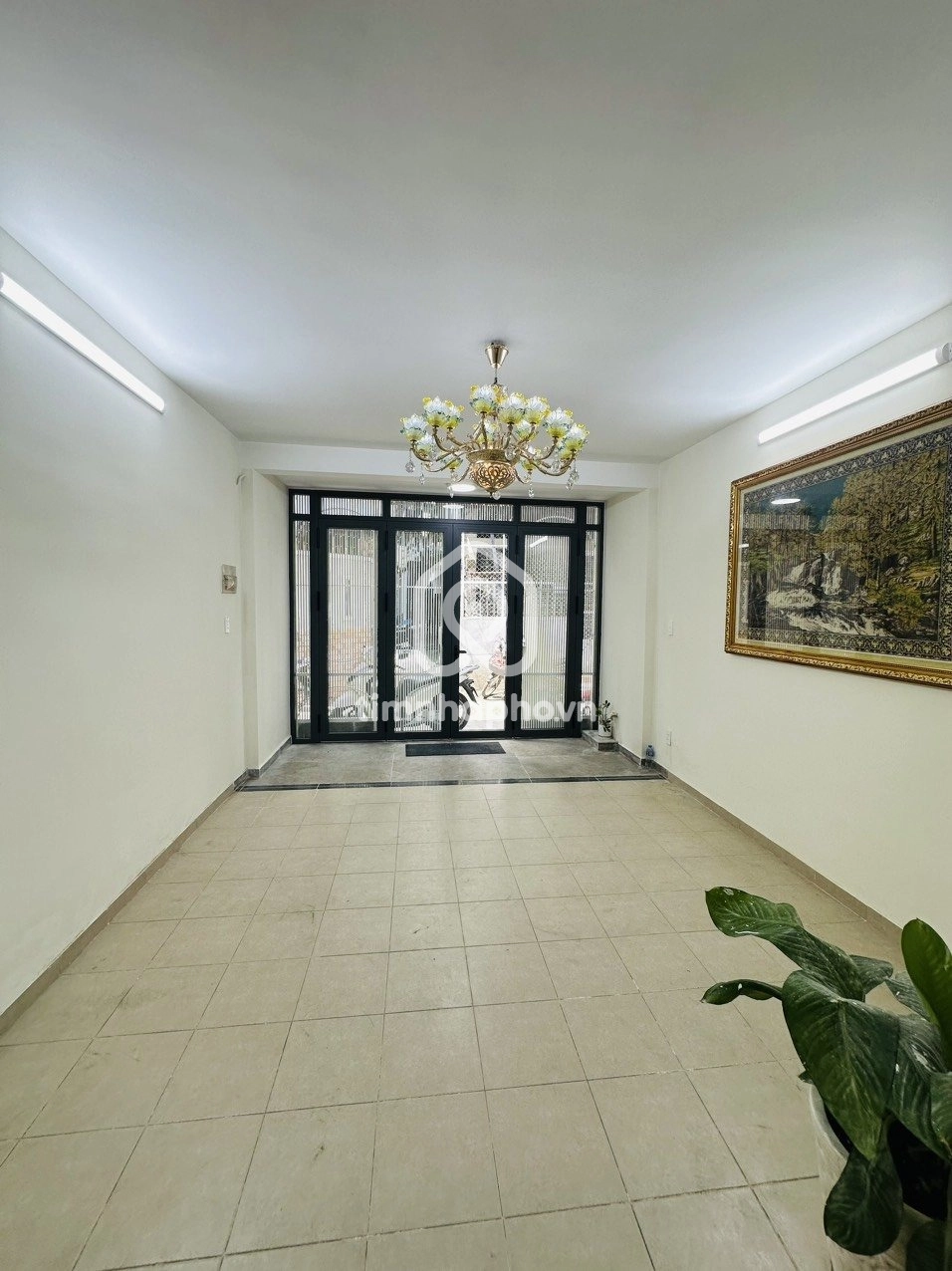 357/27 Đường Cách Mạng Tháng Tám, Phường Hòa Hưng 357/27 Đường Cách Mạng Tháng Tám, Phường Hòa Hưng