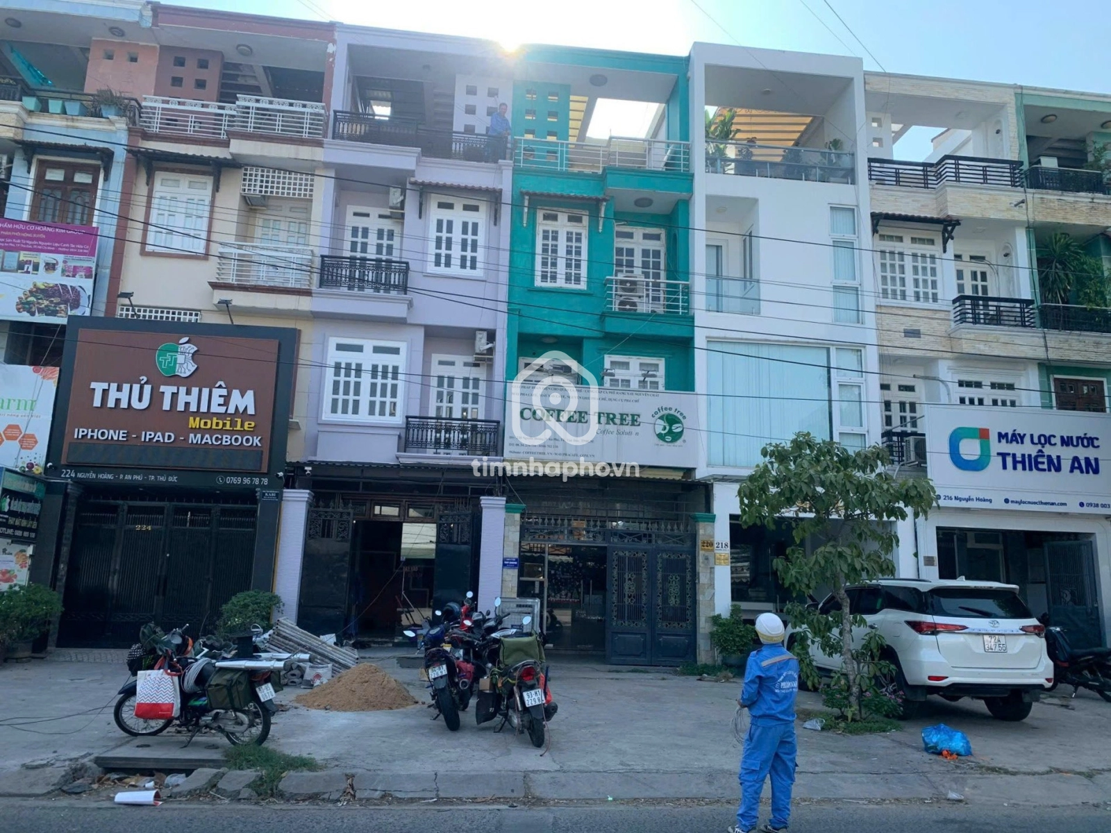 220 Đường Nguyễn Hoàng, Phường An Khánh 220 Đường Nguyễn Hoàng, Phường An Khánh