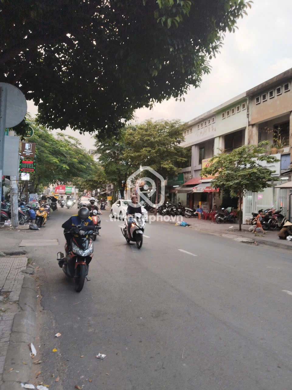 164-166 Đường Trần Huy Liệu, Phường Phú Nhuận 164-166 Đường Trần Huy Liệu, Phường Phú Nhuận