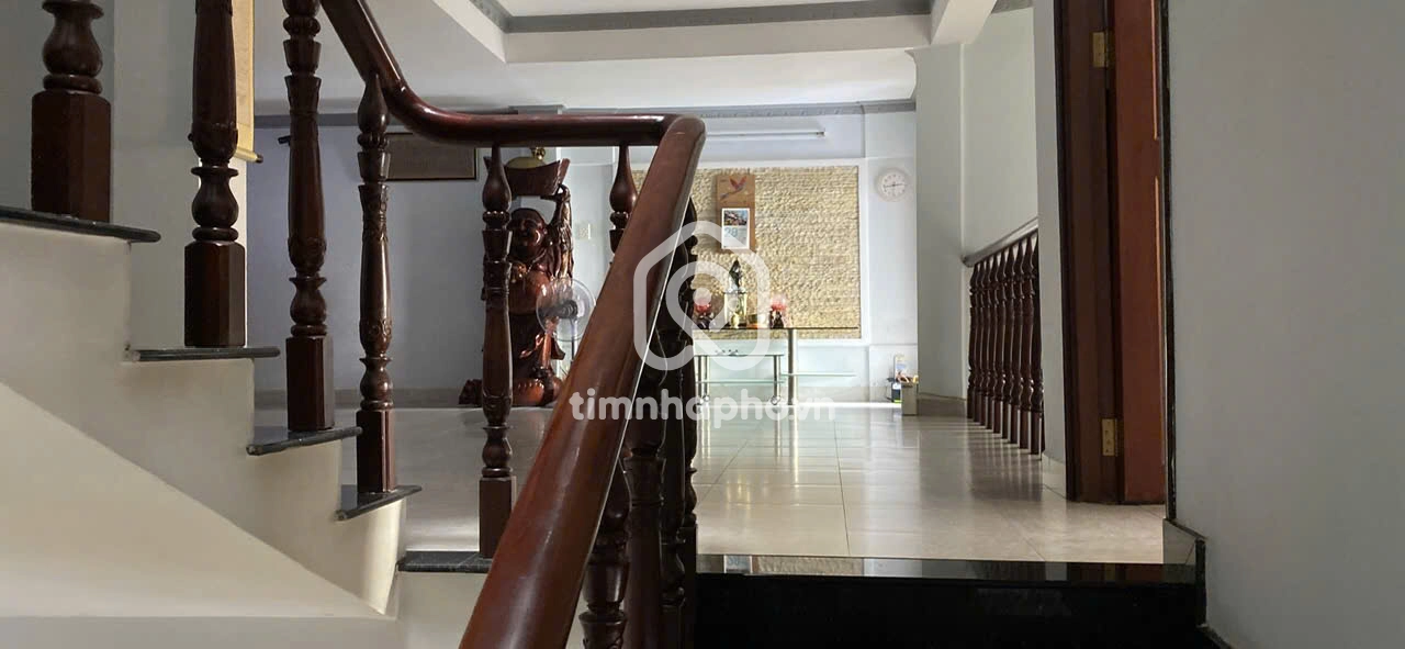 122/11A Đường Trần Đình Xu, Phường Cầu Ông Lãnh 122/11A Đường Trần Đình Xu, Phường Cầu Ông Lãnh