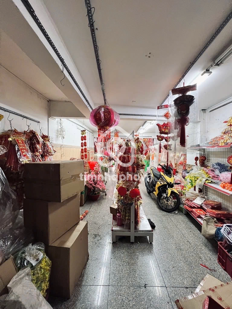 201 Đường Hải Thượng Lãn Ông, Phường Chợ Lớn 201 Đường Hải Thượng Lãn Ông, Phường Chợ Lớn