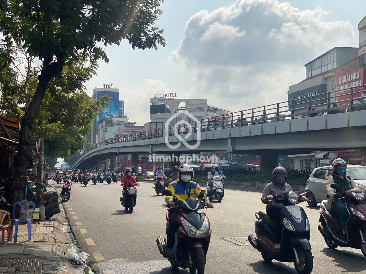 38 Đường Cộng Hòa, Phường Tân Sơn Nhất 38 Đường Cộng Hòa, Phường Tân Sơn Nhất