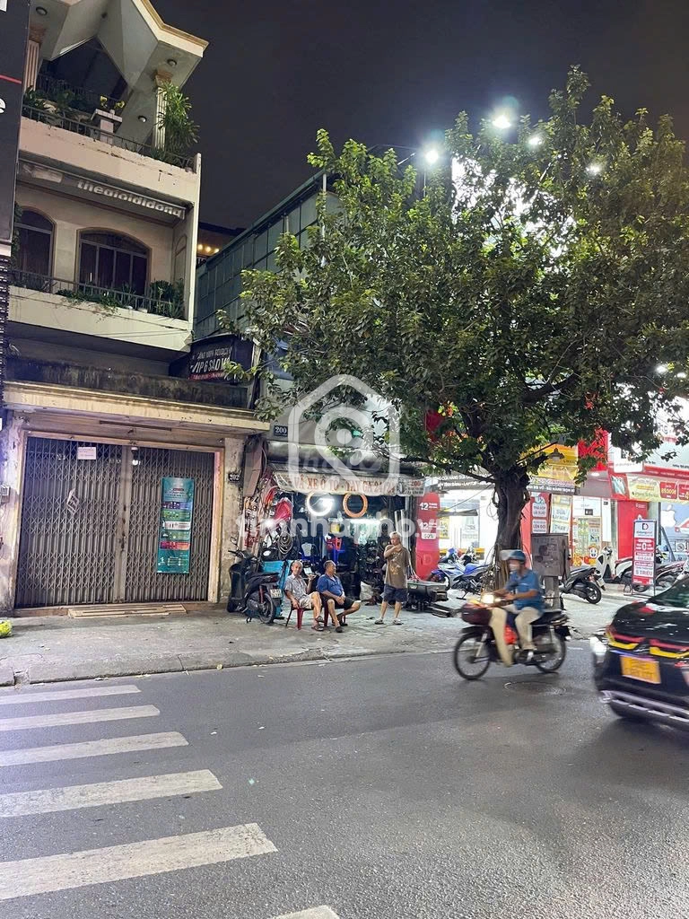 200 Đường Hoàng Văn Thụ, Phường Tân Sơn Nhất 200 Đường Hoàng Văn Thụ, Phường Tân Sơn Nhất