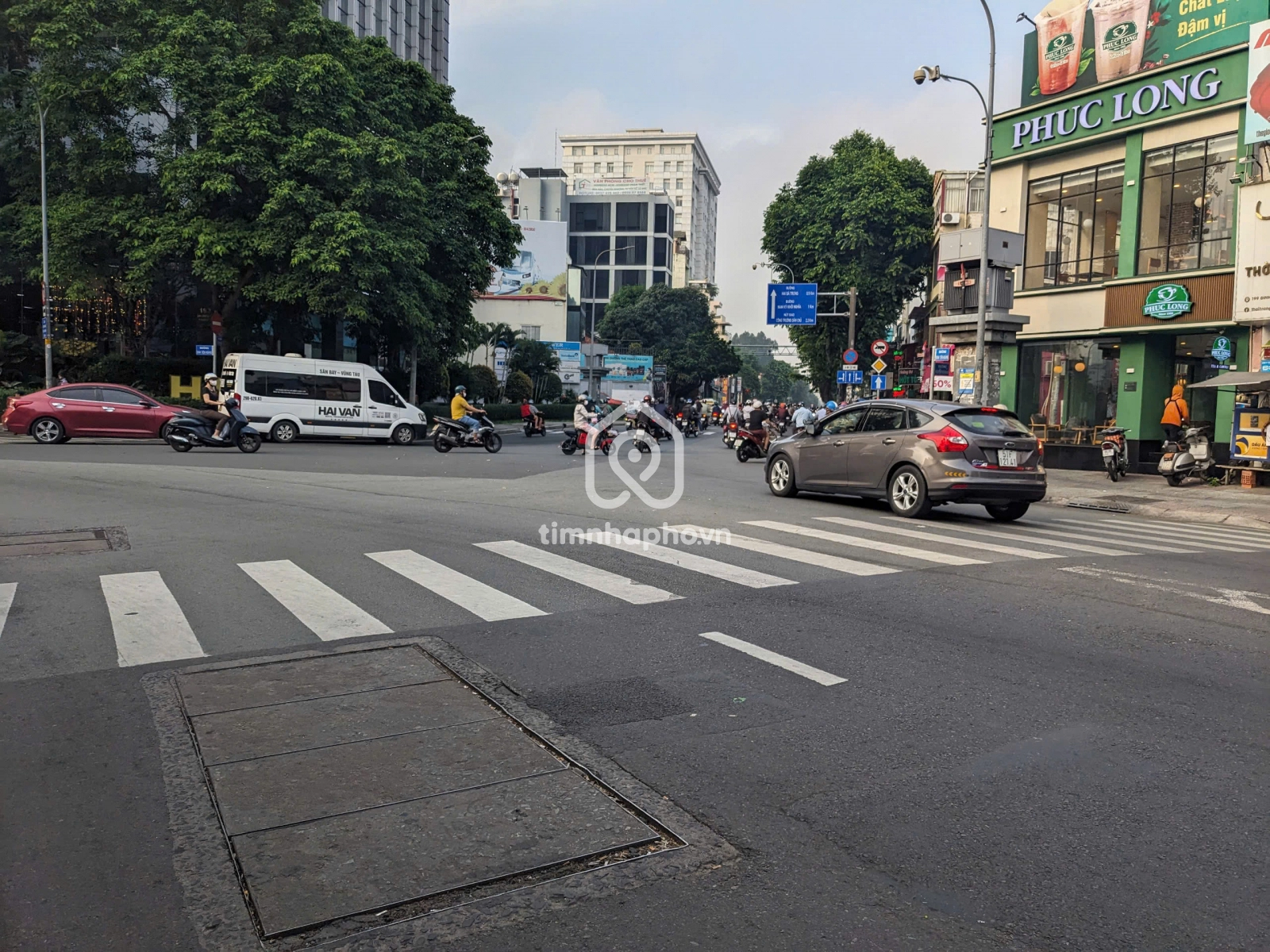 205 Đường Đinh Tiên Hoàng, Phường Tân Định 205 Đường Đinh Tiên Hoàng, Phường Tân Định
